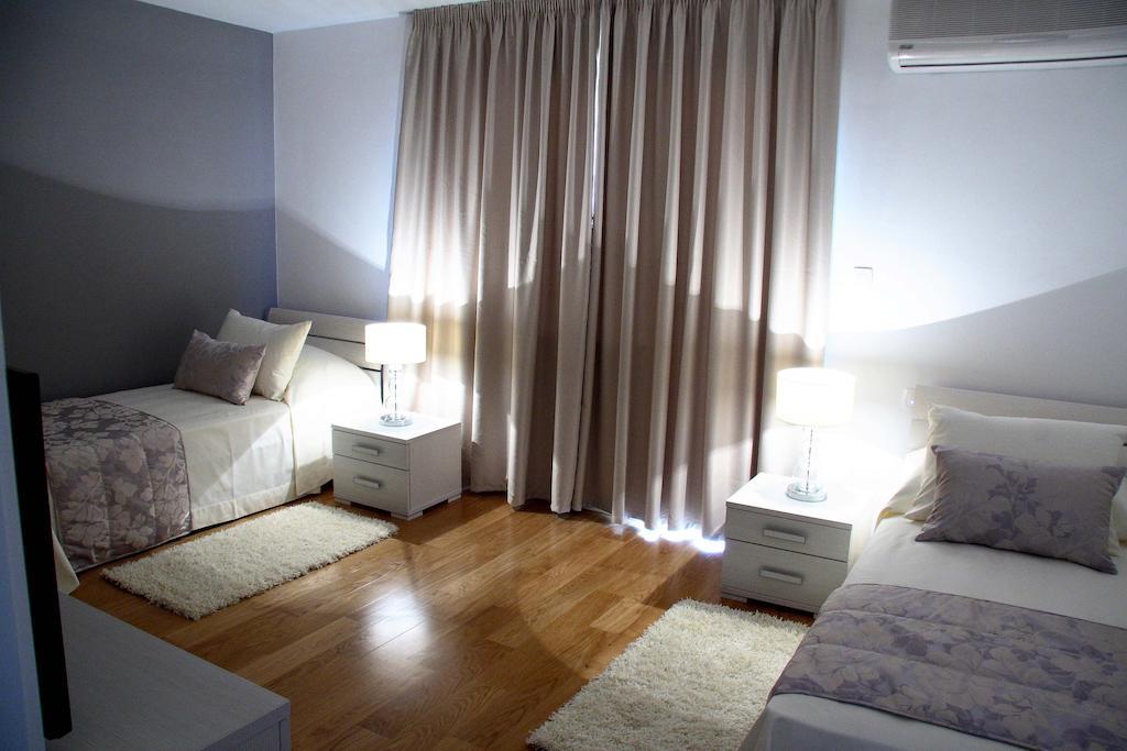 Apartment Akvarel Split Exterior photo